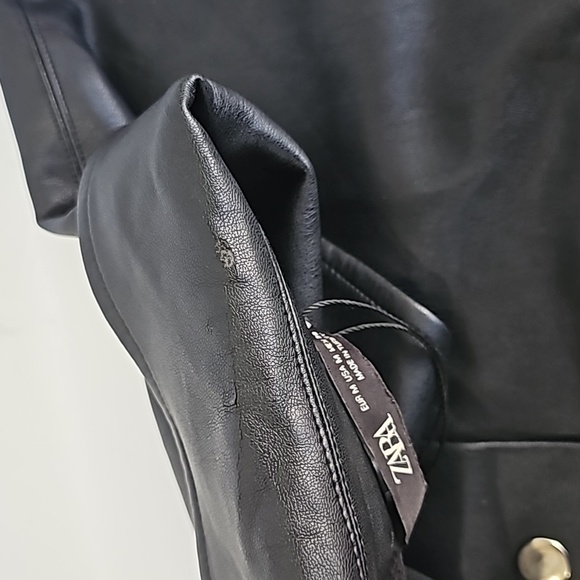 Zara Oversized Vegan Leather Jacket Shirt long sleeves snap closure Size M - Picture 14 of 15